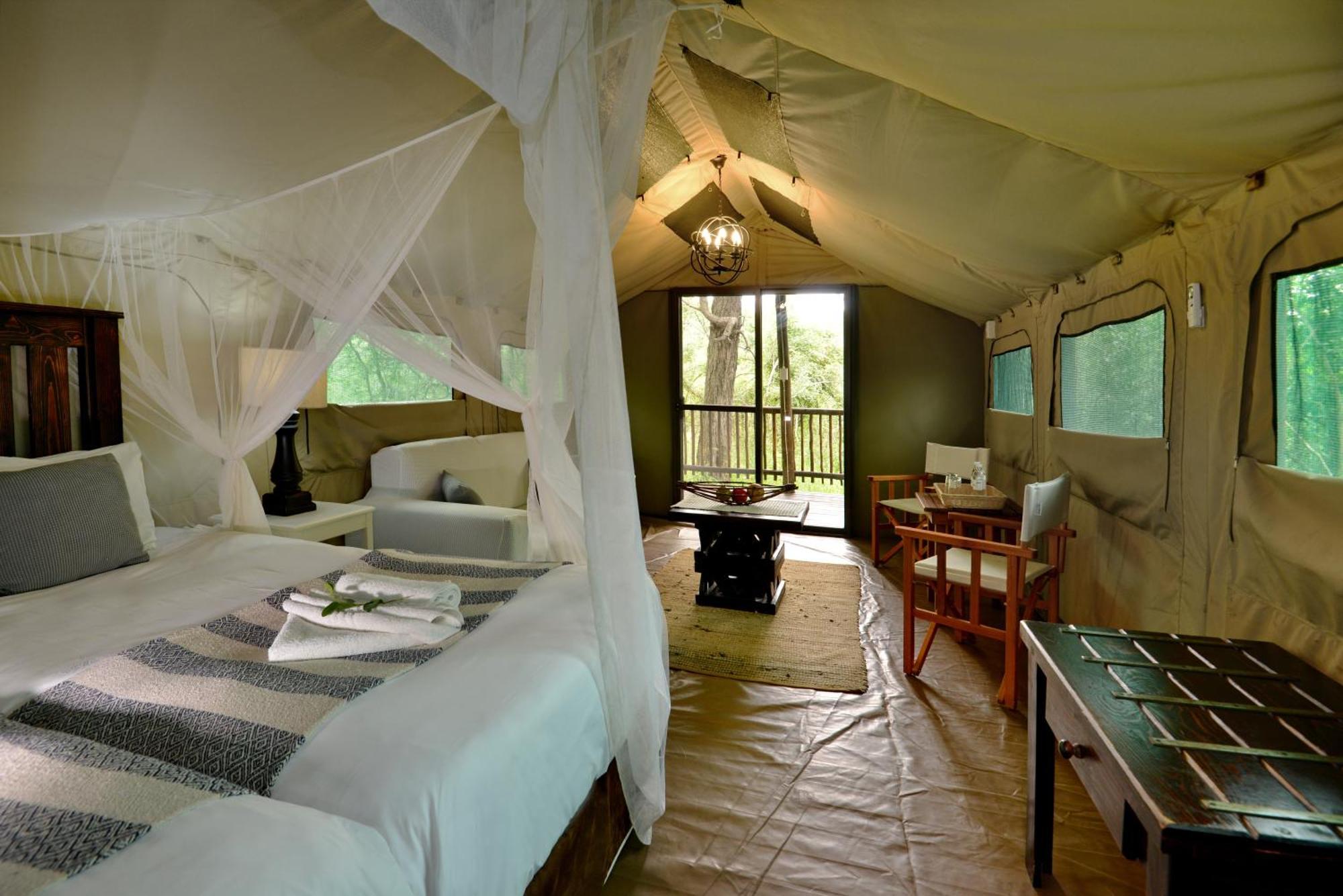 Kruger Safari Lodge มันเยเลติเกมรีเซิร์ฟ ภายนอก รูปภาพ